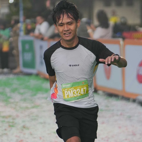 Race photo from BAUR RUN 2025
