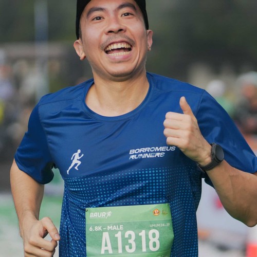 Race photo from BAUR RUN 2025