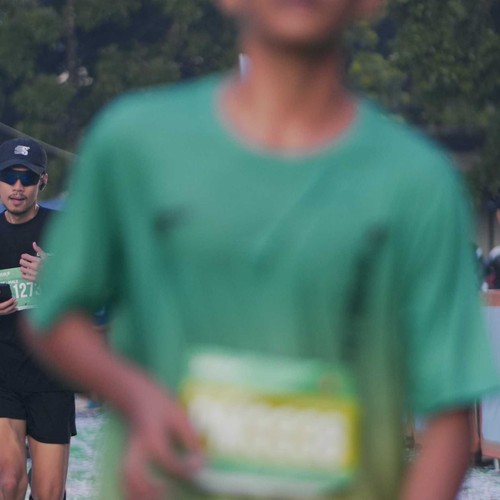 Race photo from BAUR RUN 2025