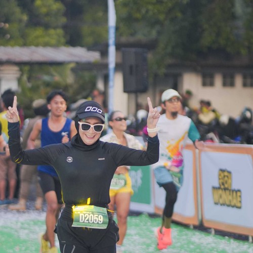 Race photo from BAUR RUN 2025