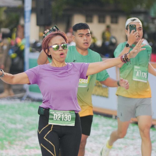 Race photo from BAUR RUN 2025