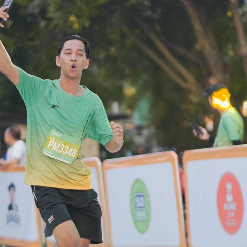 Race photo from BAUR RUN 2025