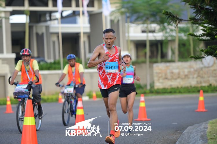 Race photo from KBP City Run 2024