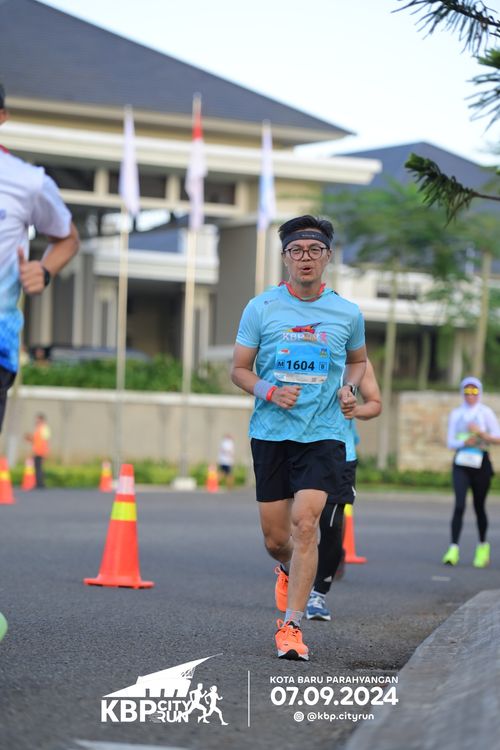 Race photo from KBP City Run 2024