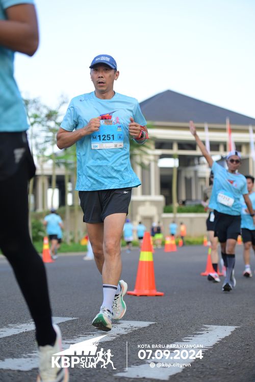 Race photo from KBP City Run 2024