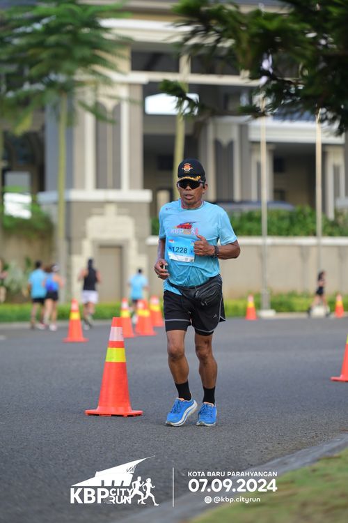 Race photo from KBP City Run 2024