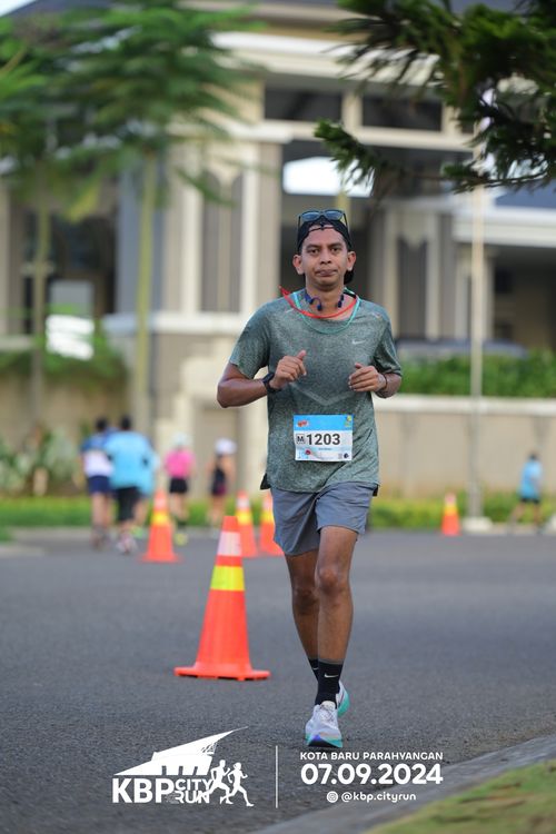 Race photo from KBP City Run 2024