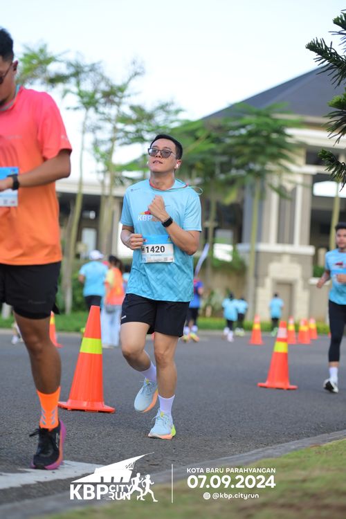Race photo from KBP City Run 2024