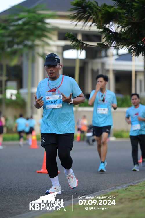Race photo from KBP City Run 2024