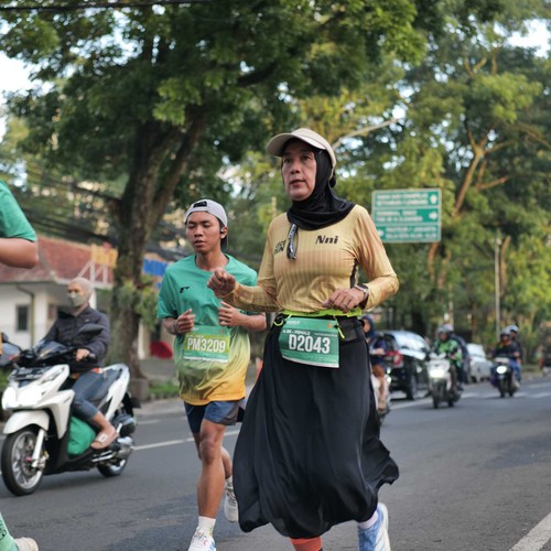 Race photo from BAUR RUN 2025