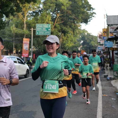 Race photo from BAUR RUN 2025
