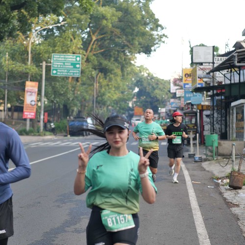 Race photo from BAUR RUN 2025