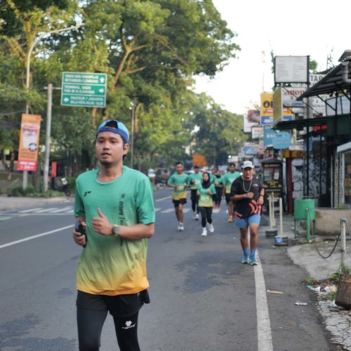 Race photo from BAUR RUN 2025