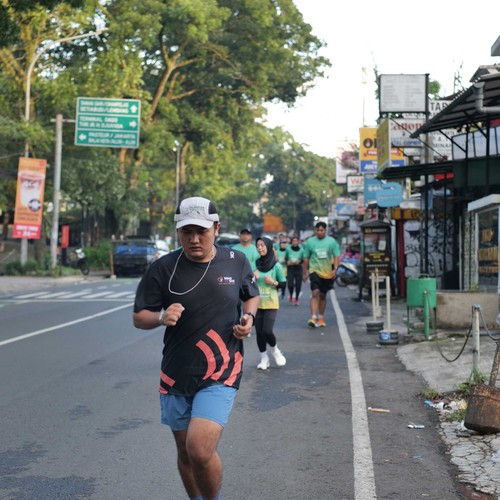 Race photo from BAUR RUN 2025
