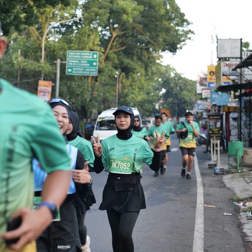 Race photo from BAUR RUN 2025