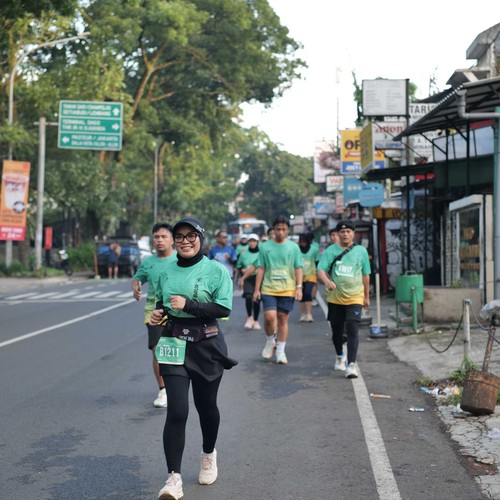Race photo from BAUR RUN 2025