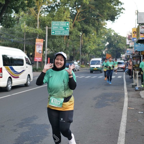 Race photo from BAUR RUN 2025