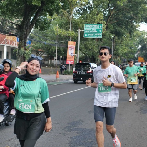 Race photo from BAUR RUN 2025