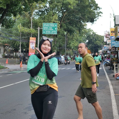 Race photo from BAUR RUN 2025
