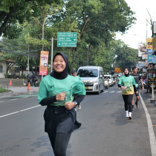 Race photo from BAUR RUN 2025