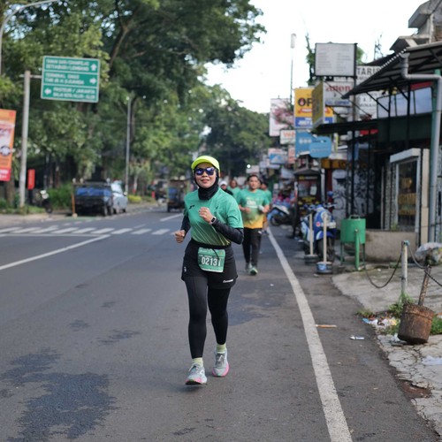 Race photo from BAUR RUN 2025