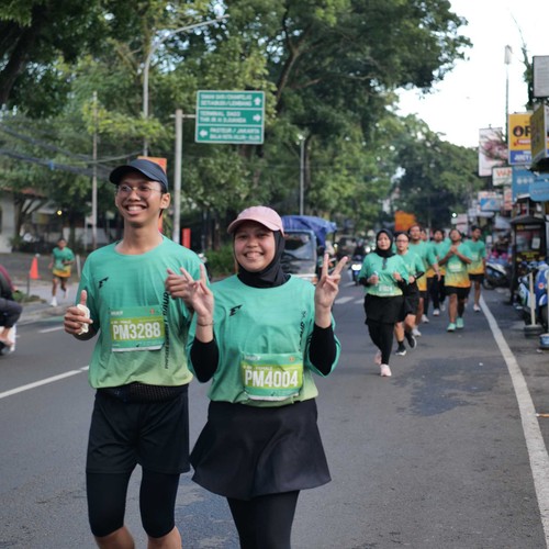 Race photo from BAUR RUN 2025