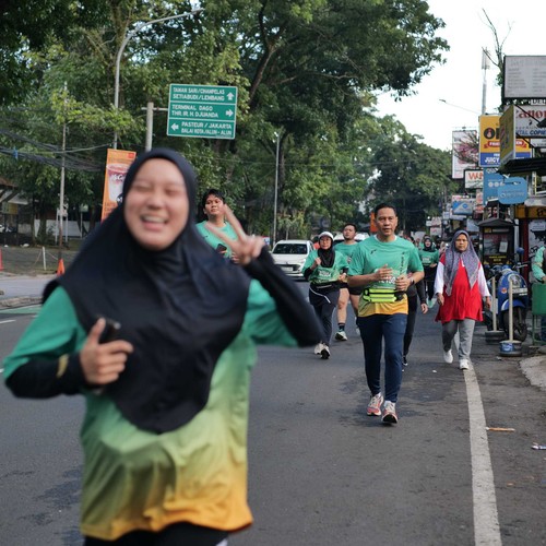 Race photo from BAUR RUN 2025