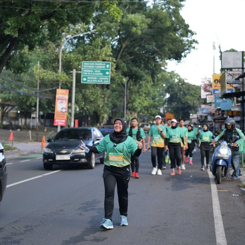 Race photo from BAUR RUN 2025