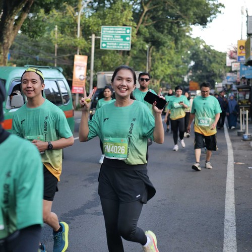 Race photo from BAUR RUN 2025