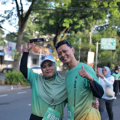 Race photo from BAUR RUN 2025