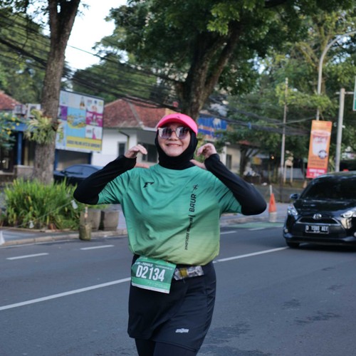 Race photo from BAUR RUN 2025