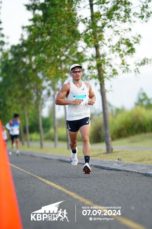 Race photo from KBP City Run 2024