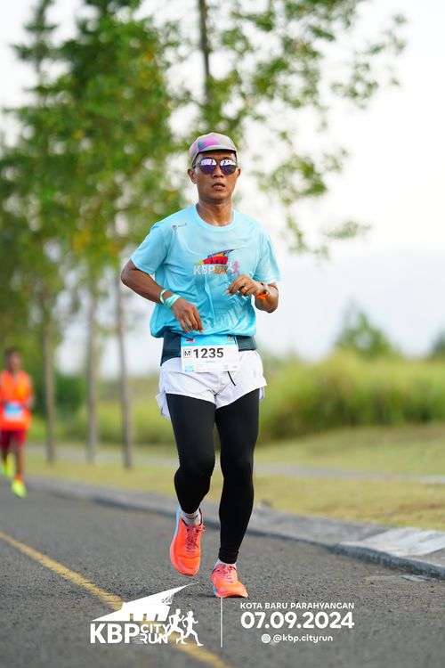 Race photo from KBP City Run 2024