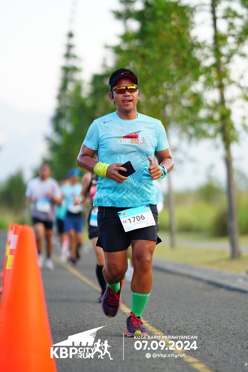 Race photo from KBP City Run 2024