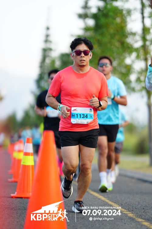 Race photo from KBP City Run 2024