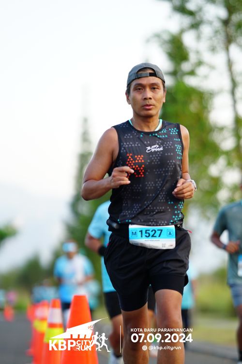 Race photo from KBP City Run 2024