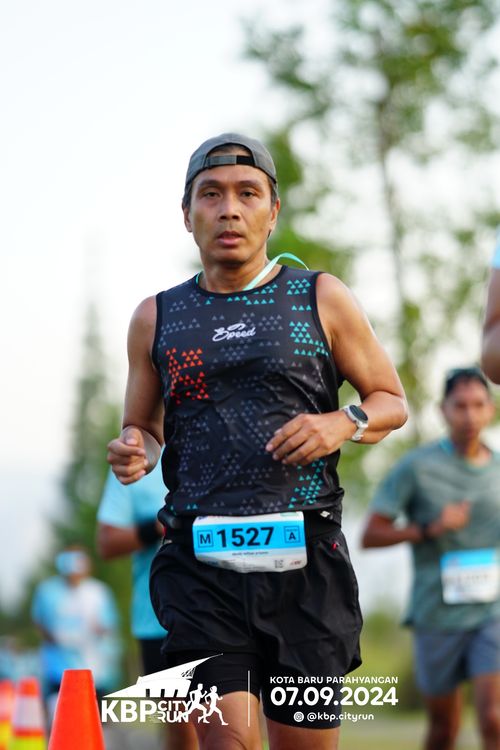 Race photo from KBP City Run 2024