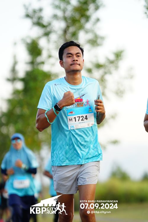 Race photo from KBP City Run 2024