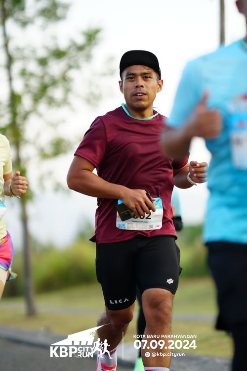 Race photo from KBP City Run 2024