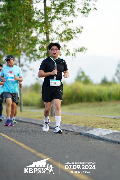 Race photo from KBP City Run 2024