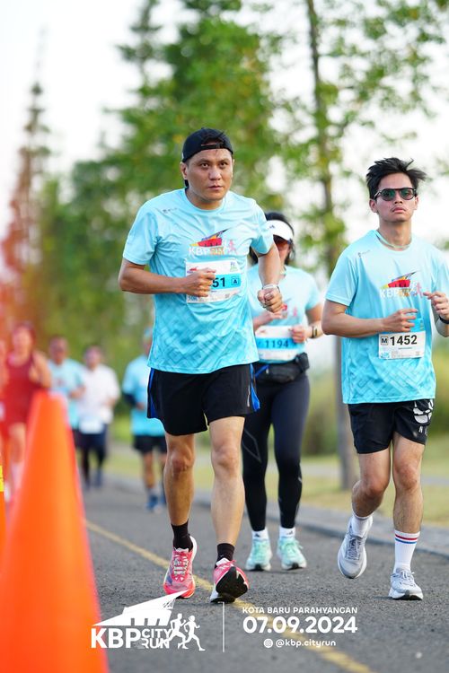 Race photo from KBP City Run 2024