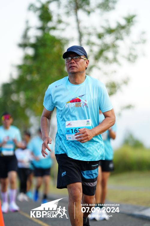 Race photo from KBP City Run 2024