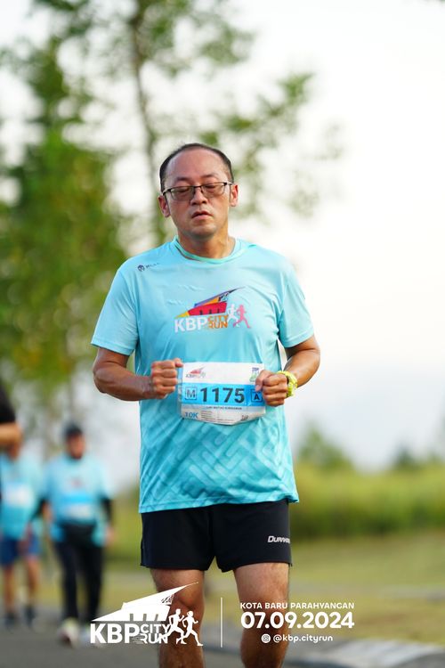 Race photo from KBP City Run 2024