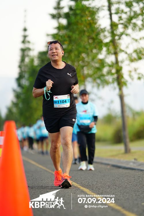 Race photo from KBP City Run 2024