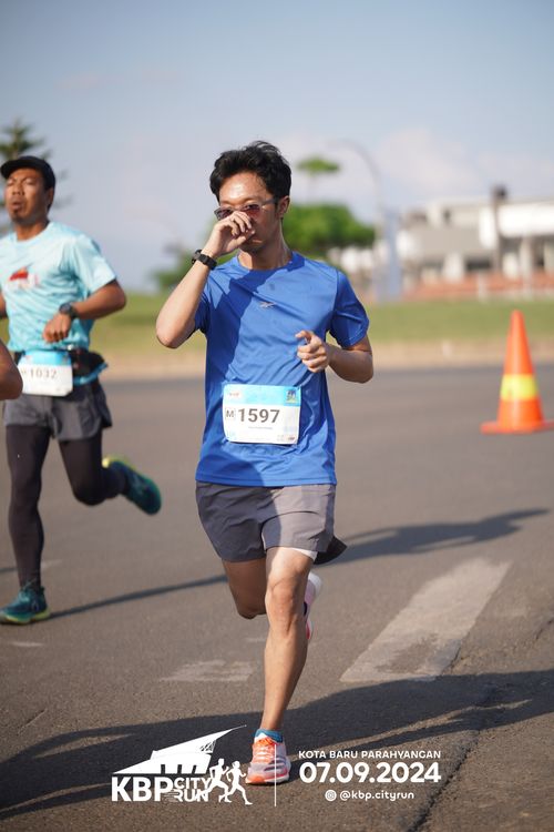 Race photo from KBP City Run 2024