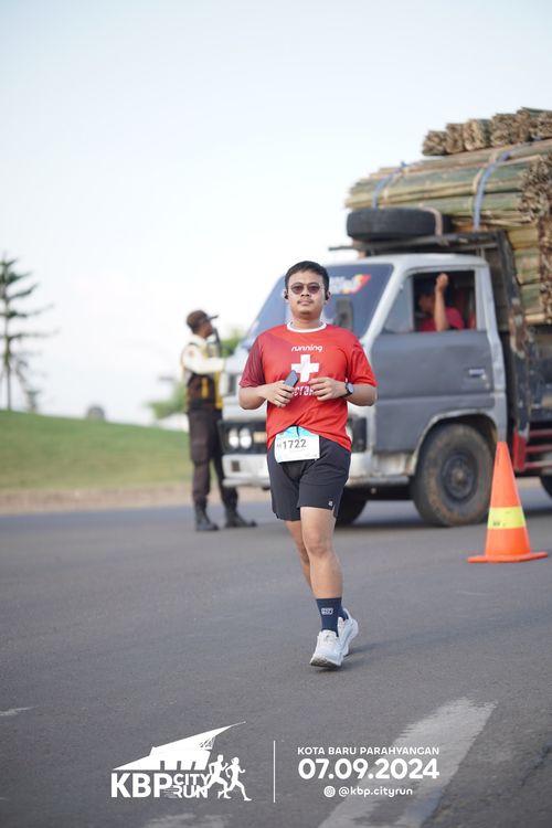 Race photo from KBP City Run 2024