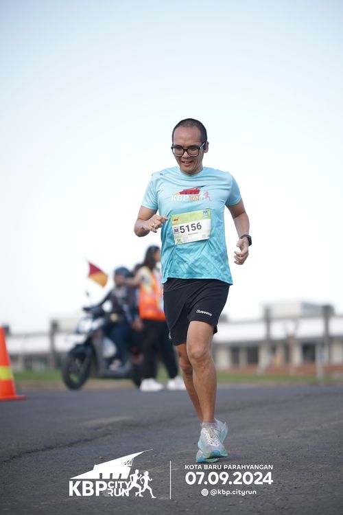 Race photo from KBP City Run 2024