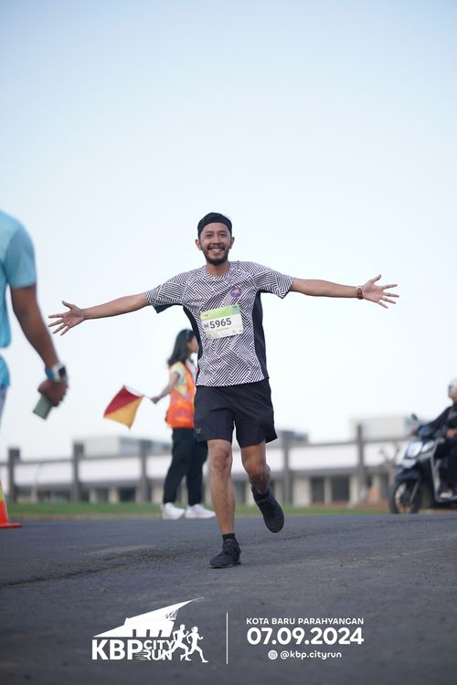 Race photo from KBP City Run 2024