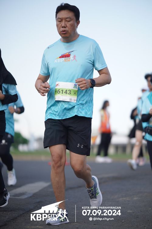 Race photo from KBP City Run 2024