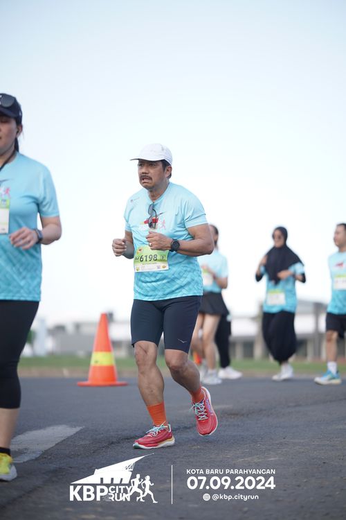 Race photo from KBP City Run 2024